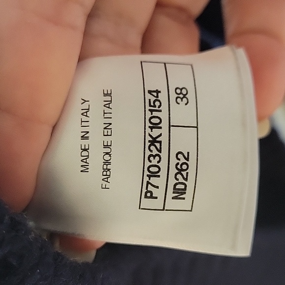 Chanel Navy cashmere knit sweater - Picture 9 of 10